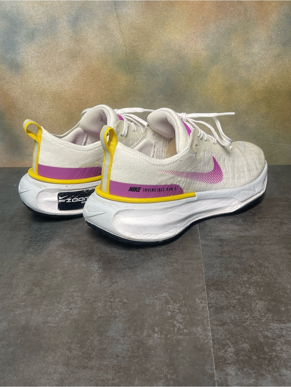 Nike ZoomX Invincible Run 3 Women’s White/Purple Sneakers Size 8.5 - Picture 9 of 16